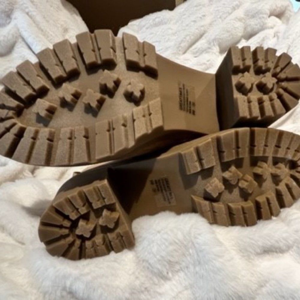 Sold - Picture 7 of 14